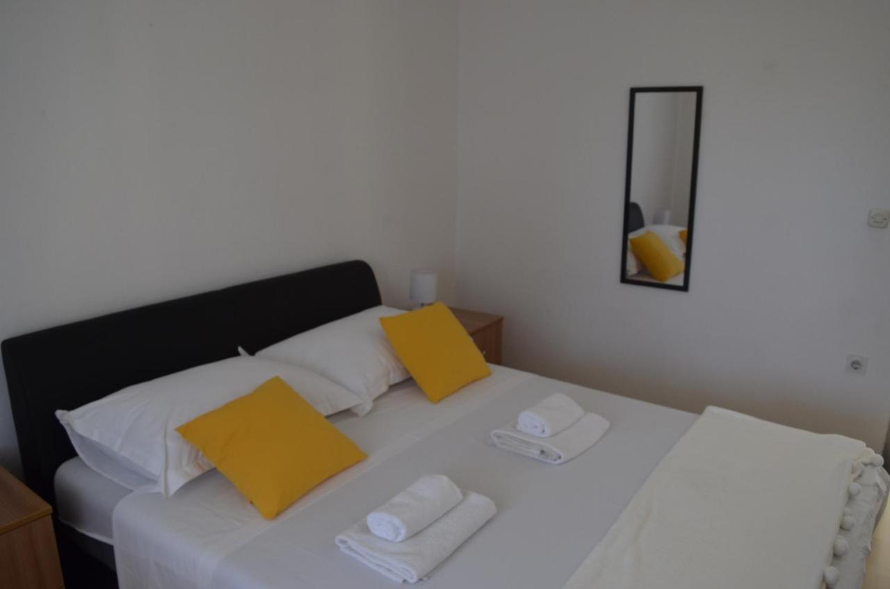 Apartment Ana Kaštel Sućurac Exterior foto